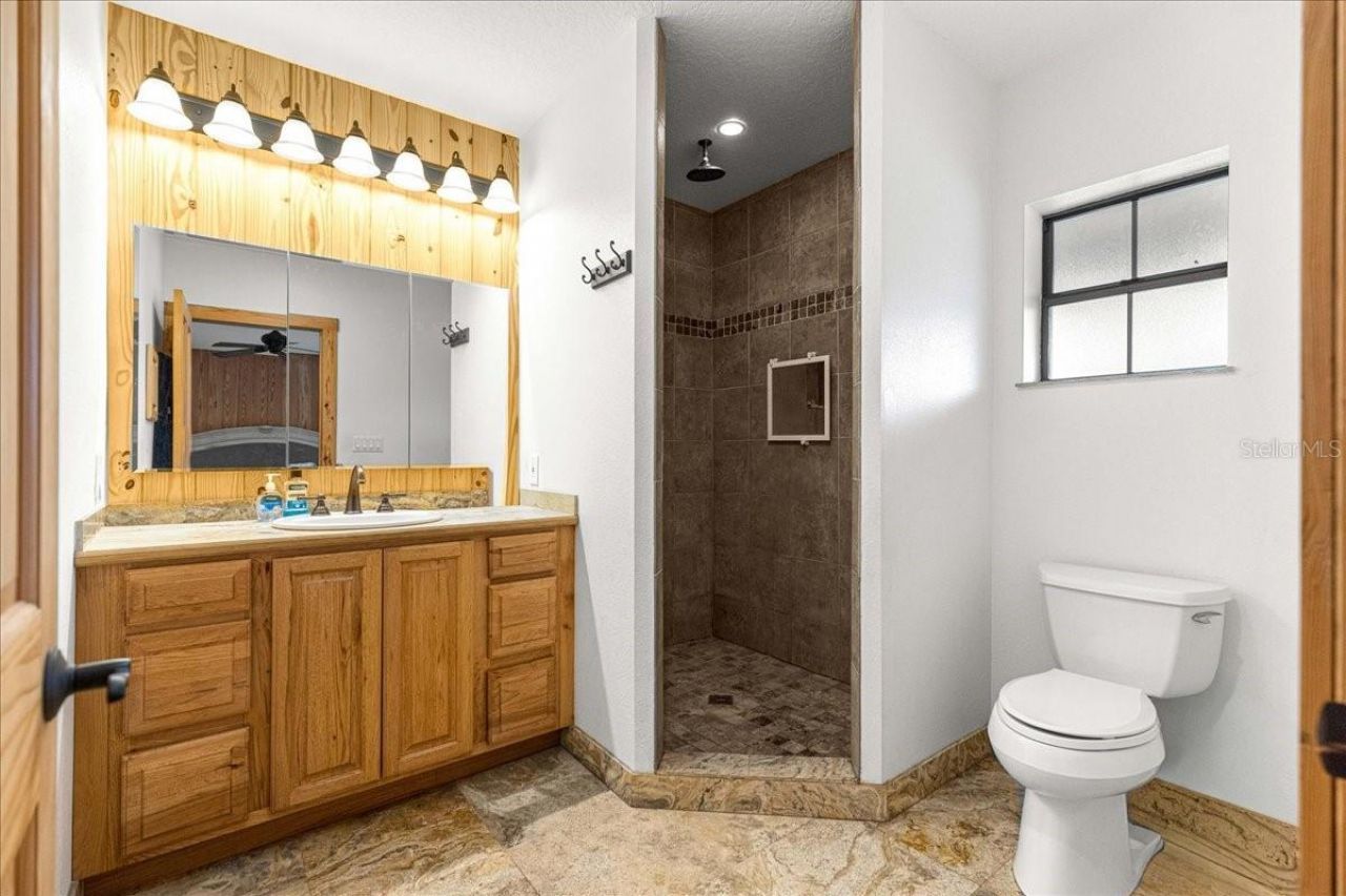 2271 SE 147th Avenue , Morriston, FL 32668 Photo