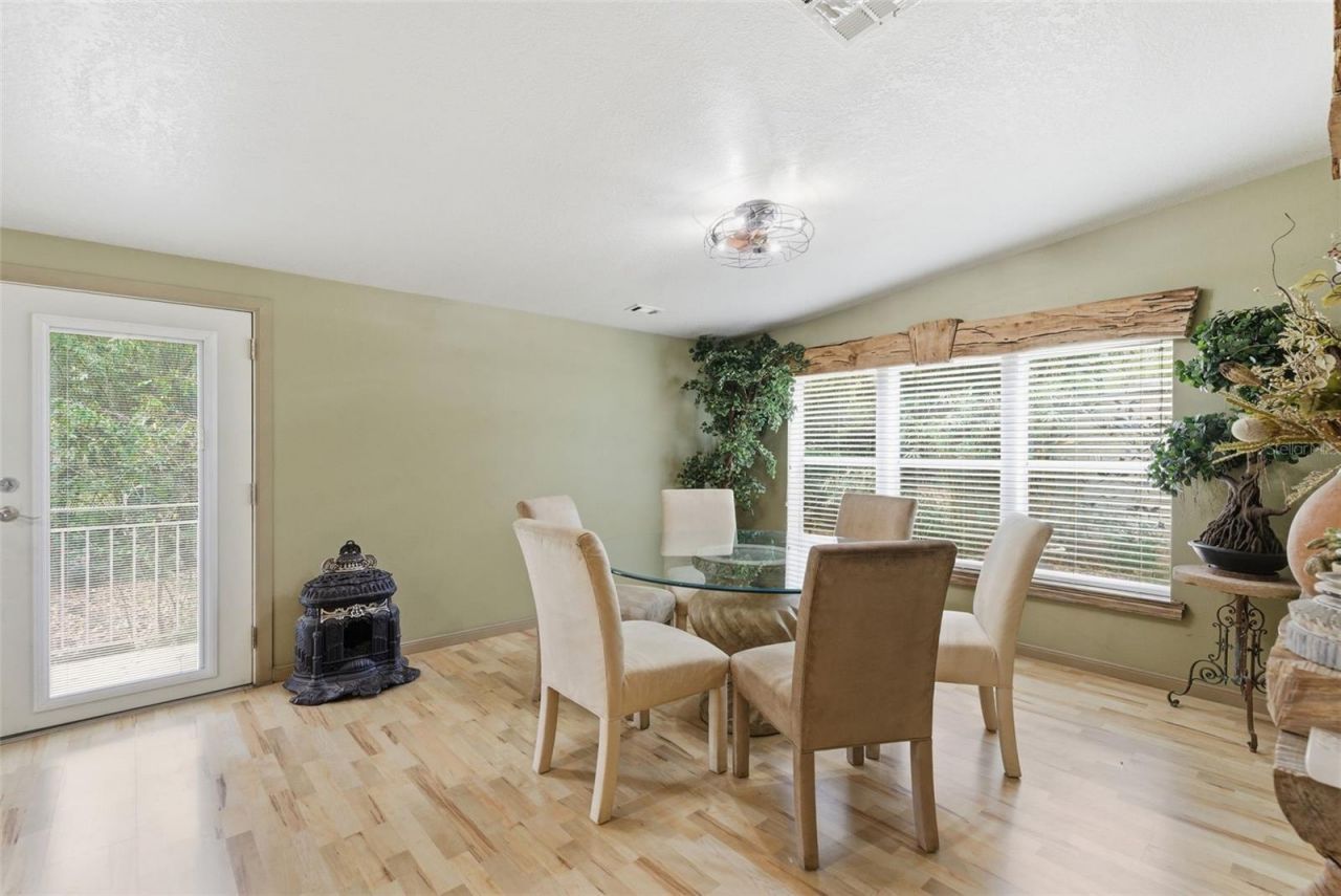 9101 Wood Terrace Drive , Tampa, FL 33637 Photo