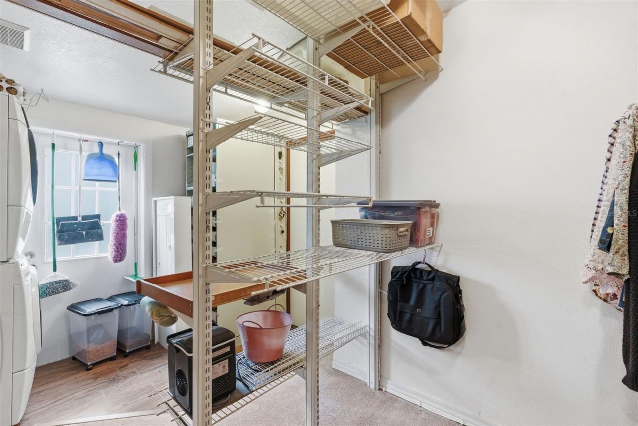 9101 Wood Terrace Drive , Tampa, FL 33637 Photo