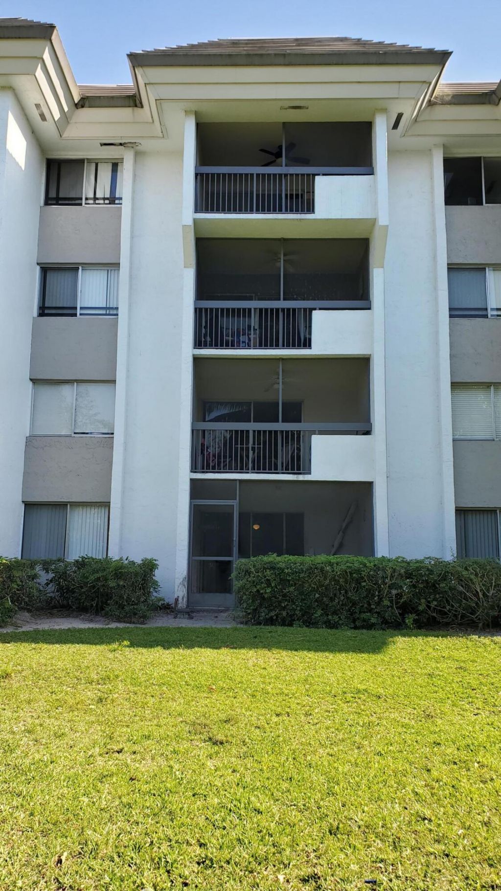 721 N Pine Island Road, Unit 103, Plantation, FL 33324 Photo