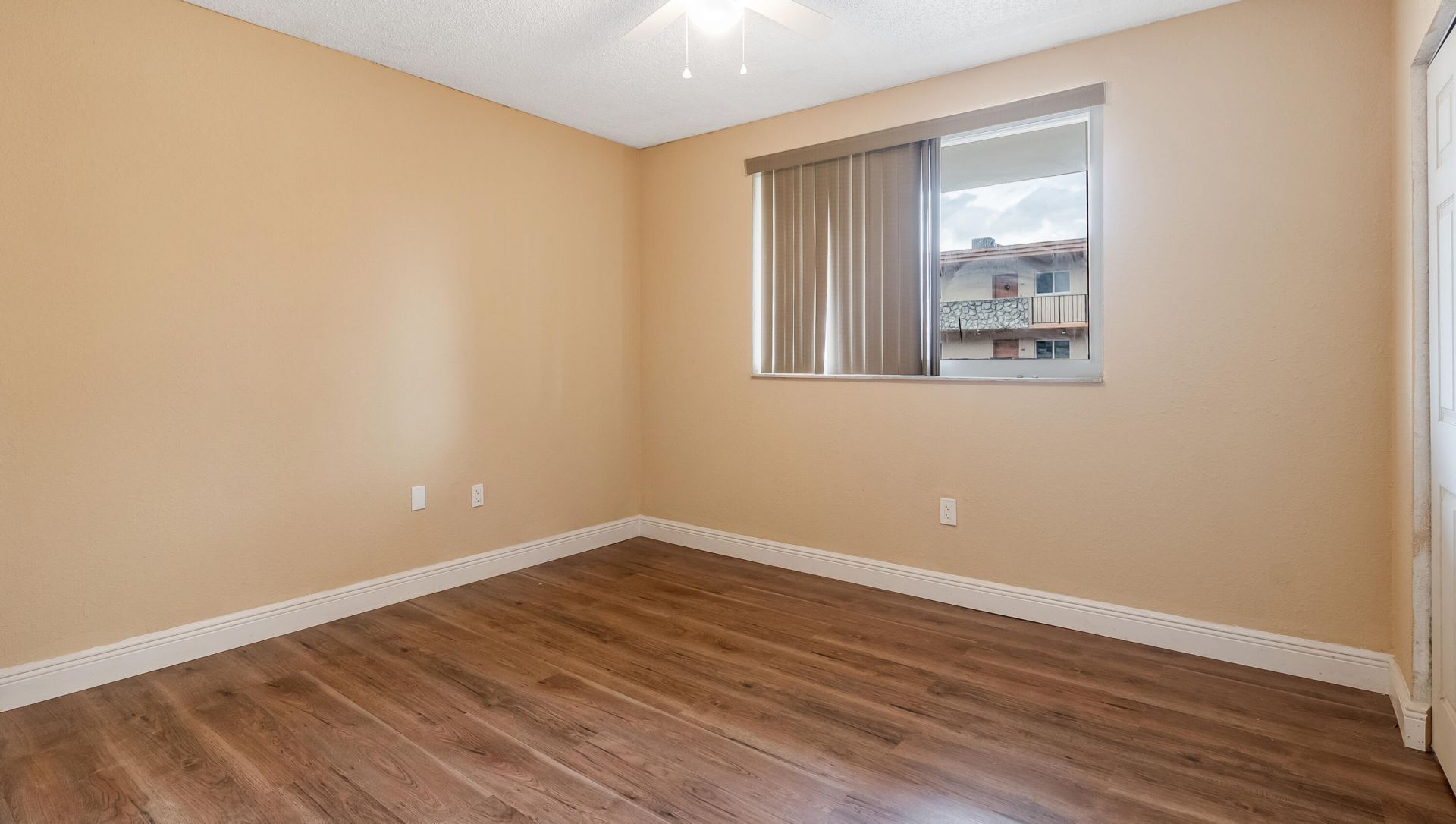 5935 Del Lago Circle, Unit 202, Sunrise, FL 33313 Photo