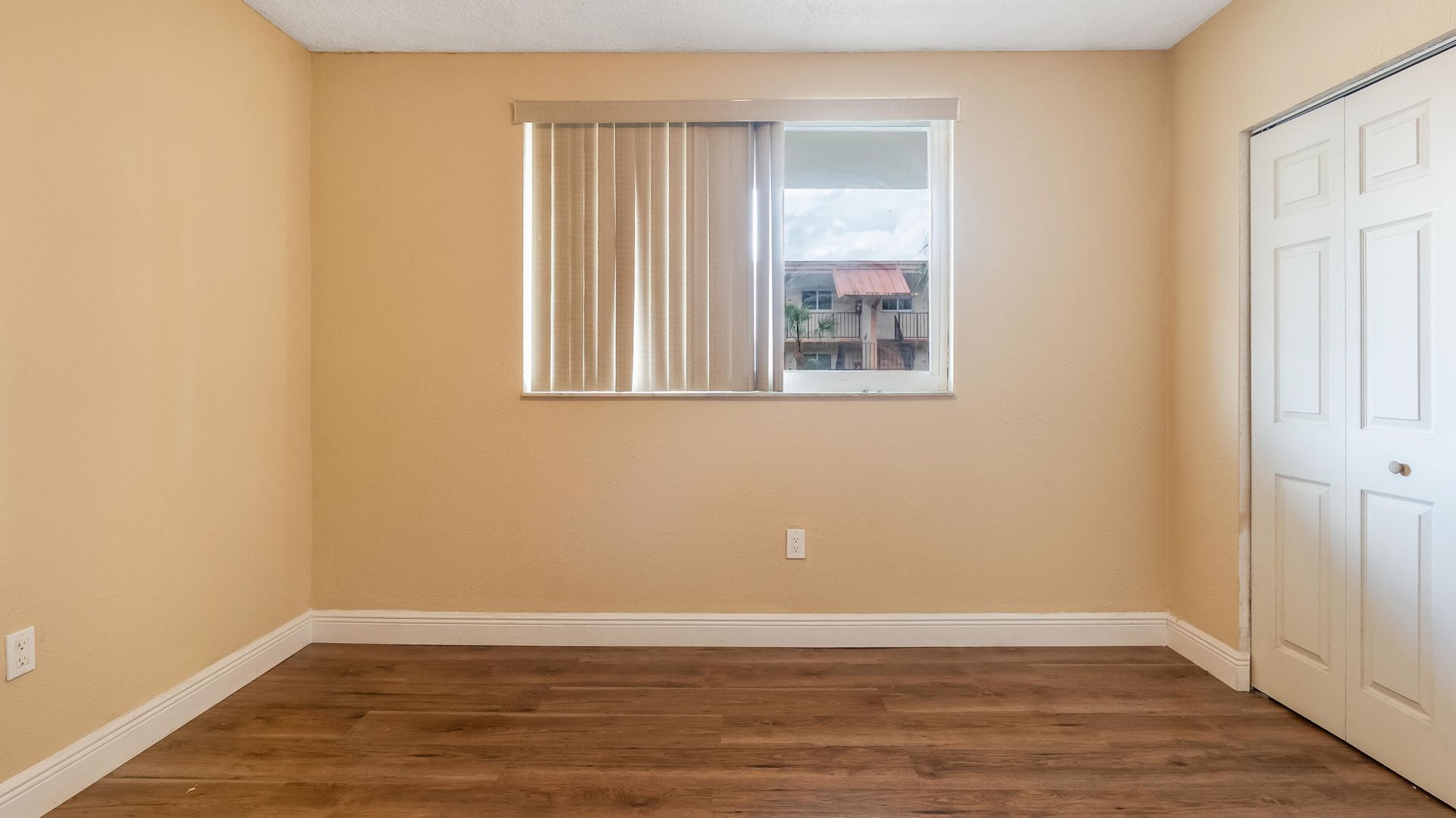 5935 Del Lago Circle, Unit 202, Sunrise, FL 33313 Photo