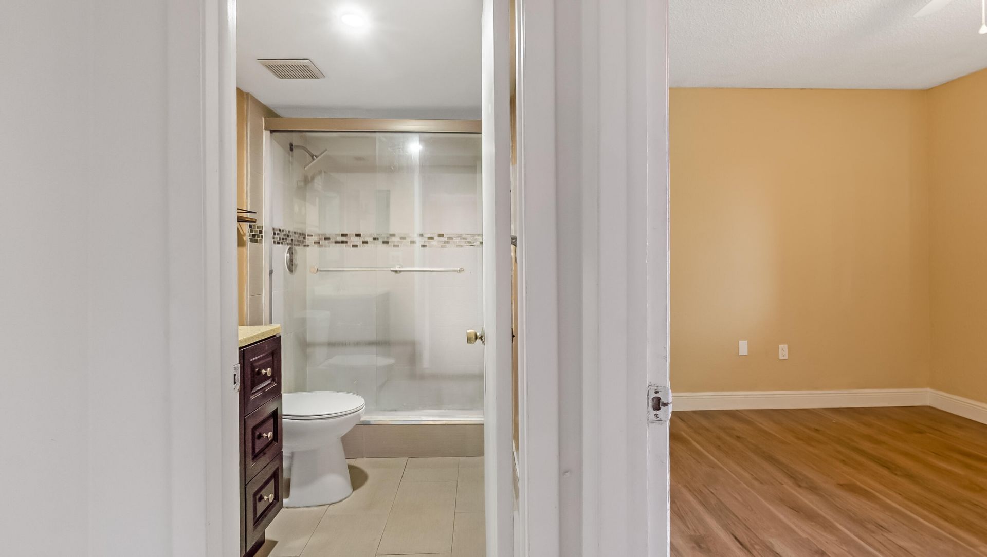 5935 Del Lago Circle, Unit 202, Sunrise, FL 33313 Photo