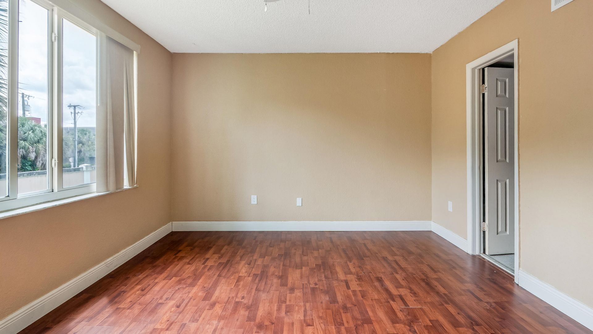 5935 Del Lago Circle, Unit 202, Sunrise, FL 33313 Photo