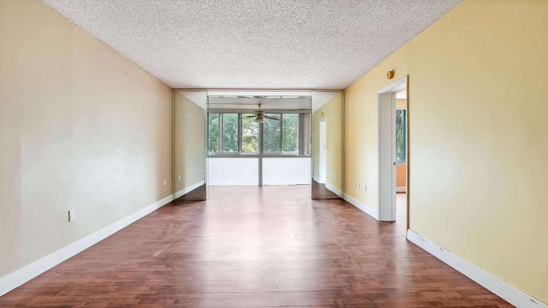 5935 Del Lago Circle, Unit 202, Sunrise, FL 33313 Photo