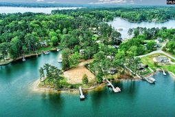 1464 Bombing Range Road photo 4