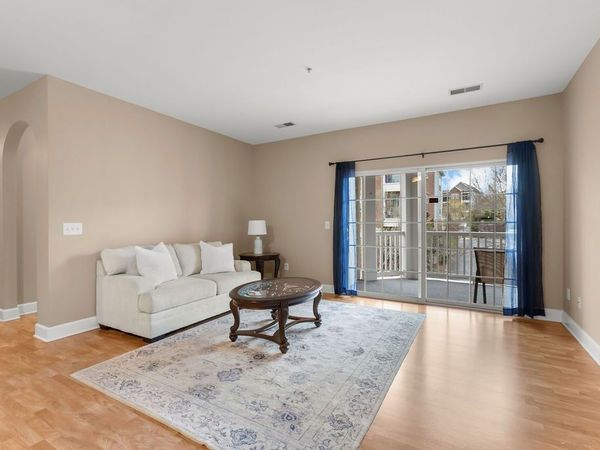 8045 Bienville Dr, Unit 5, Nashville, TN 37211