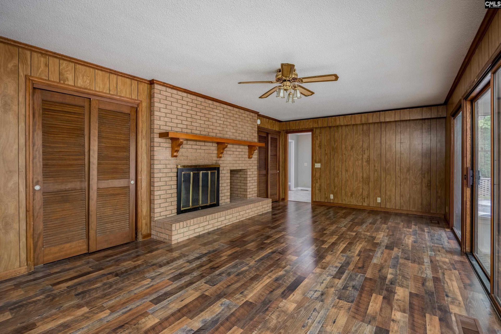 122 Runnymede Boulevard  Photo 21