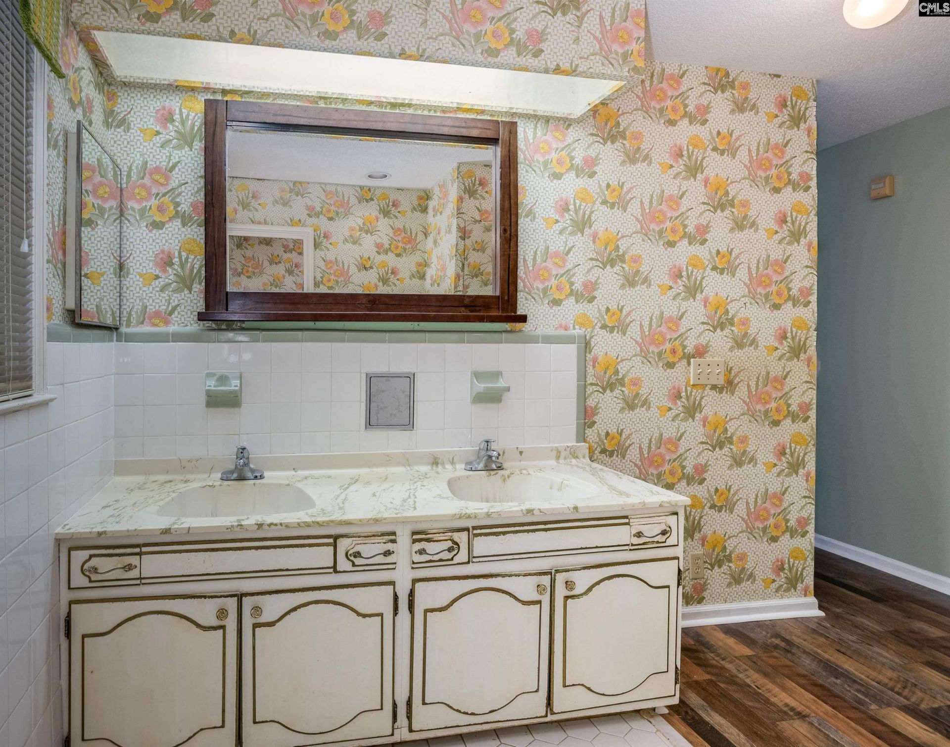 122 Runnymede Boulevard  Photo 30