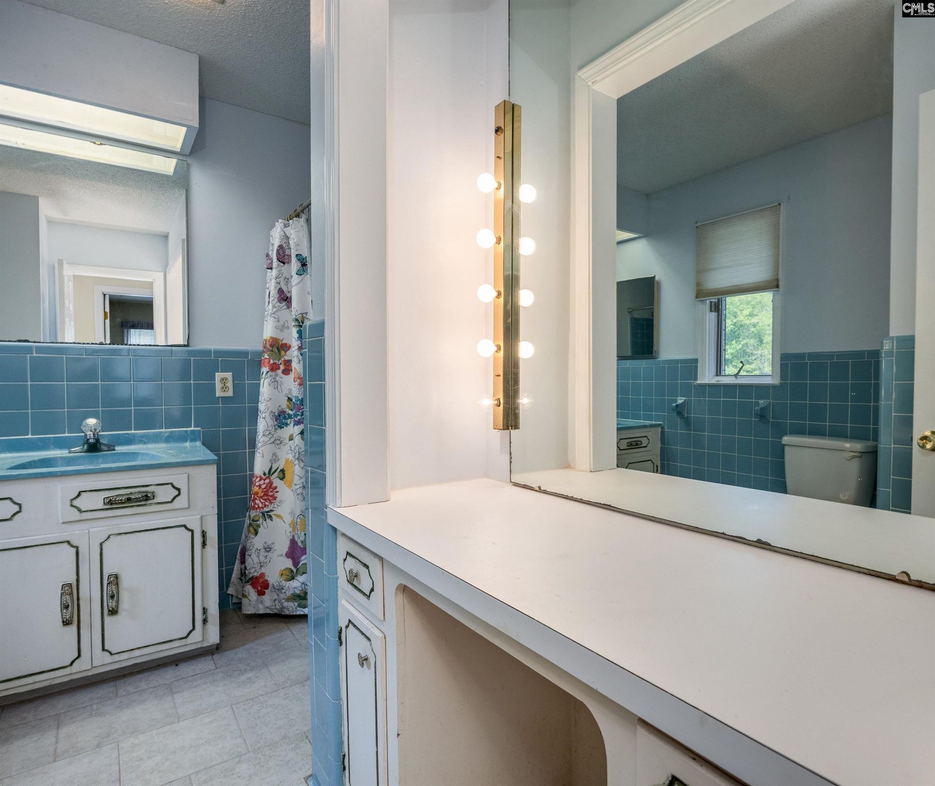 122 Runnymede Boulevard  Photo 44