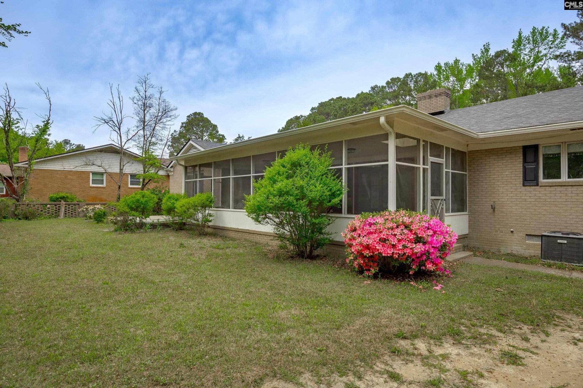 122 Runnymede Boulevard  Photo 47