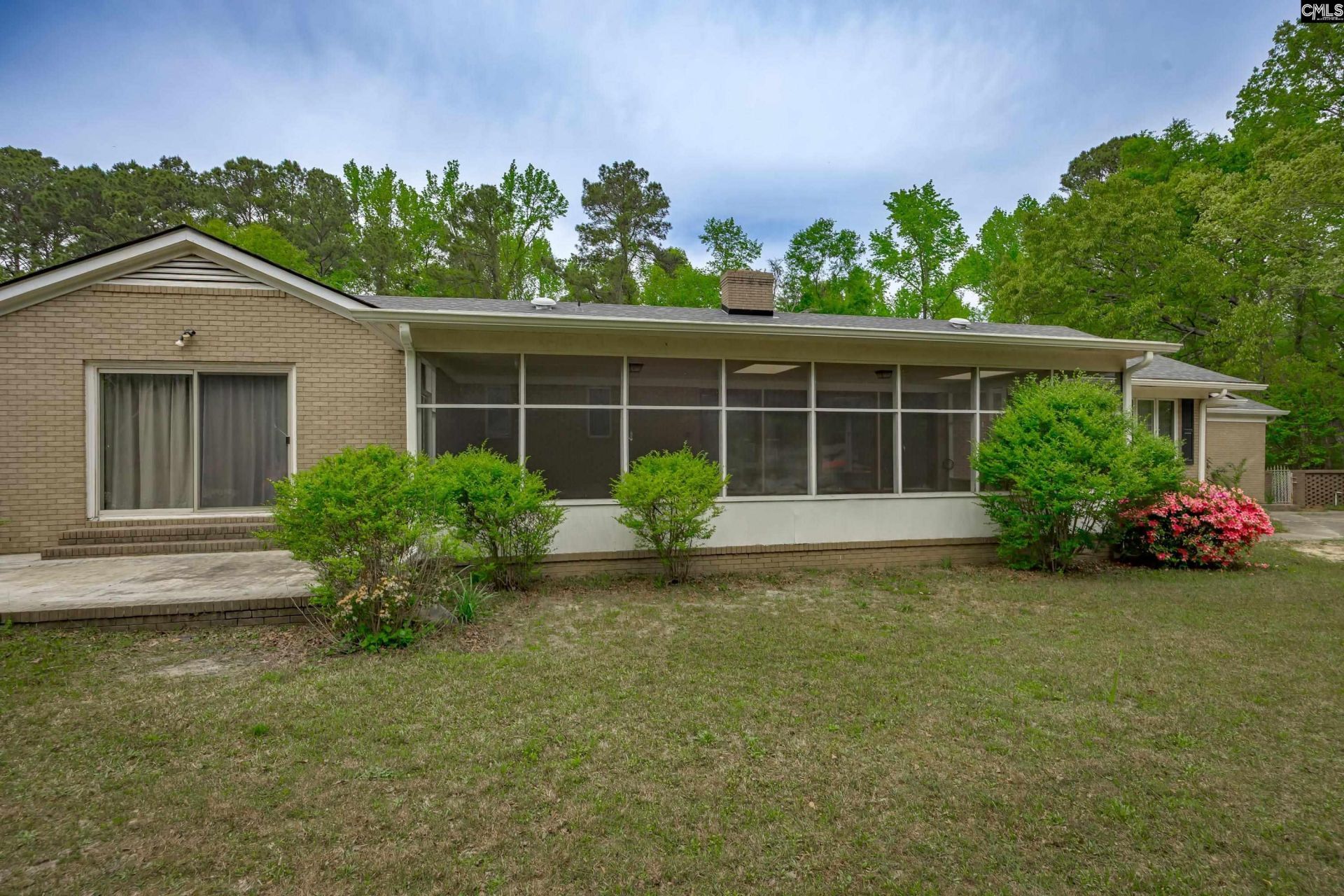 122 Runnymede Boulevard  Photo 48