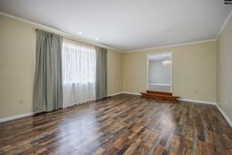 122 Runnymede Boulevard  photo 4