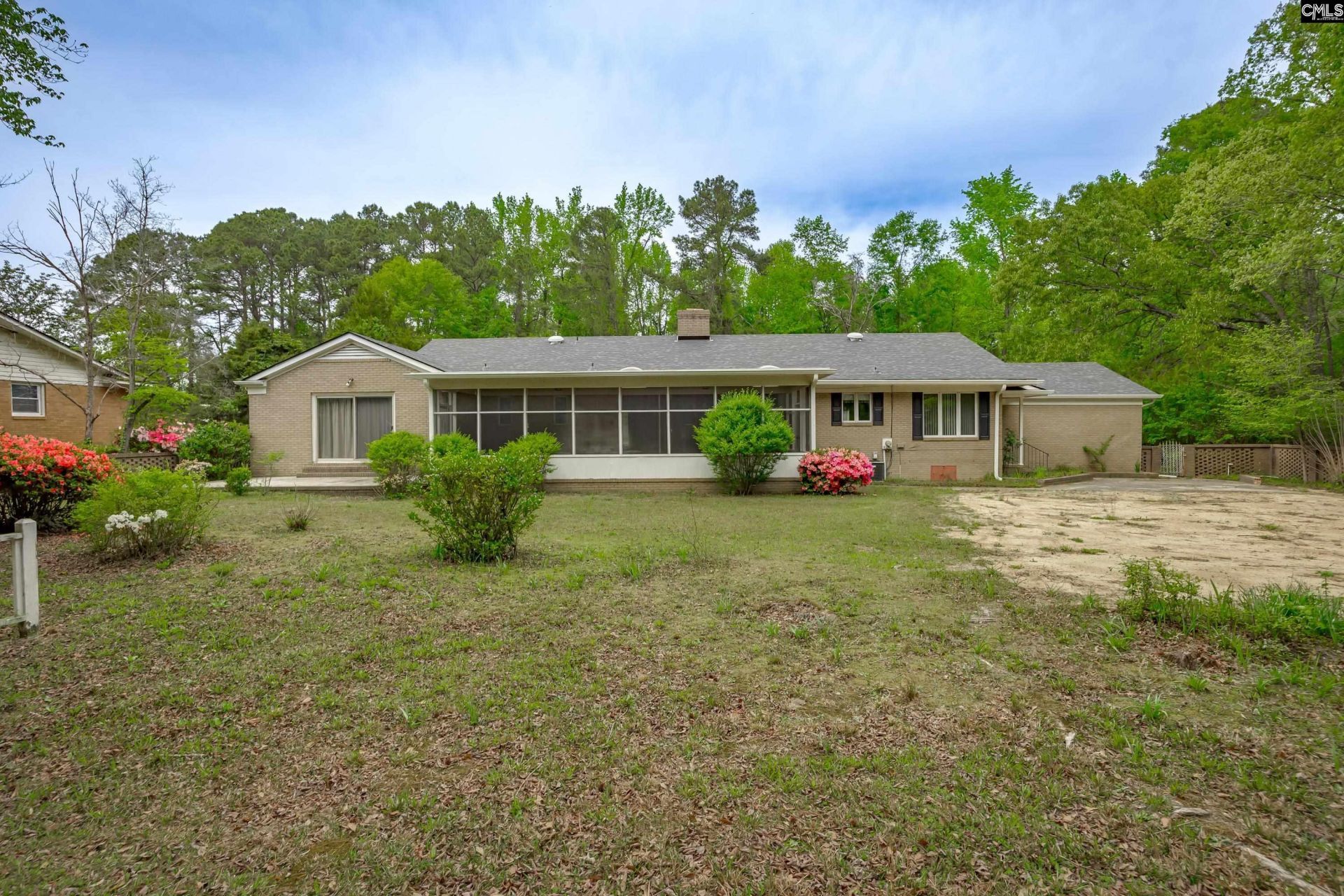 122 Runnymede Boulevard  Photo 50