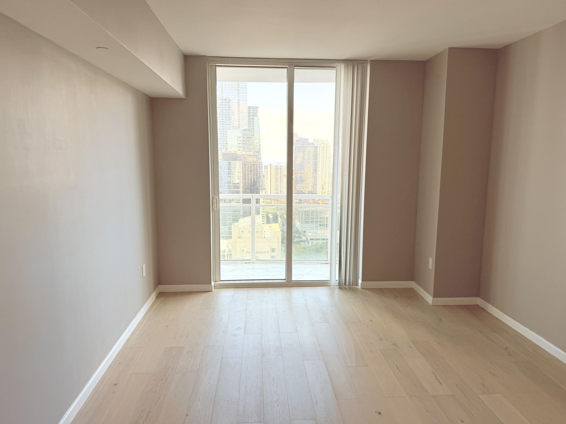 951 Brickell Avenue, Unit 3611, Miami, FL 33131 Photo