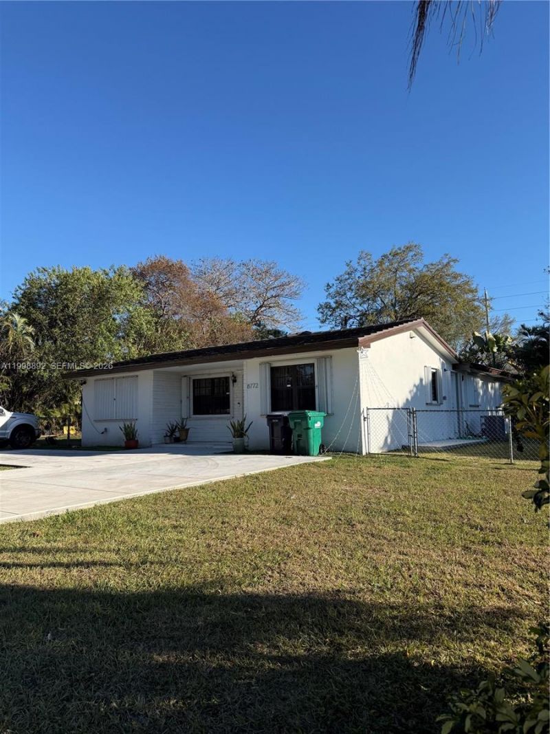 8772 SW 143rd St, Unit 8772, Palmetto Bay, FL 33176 Photo