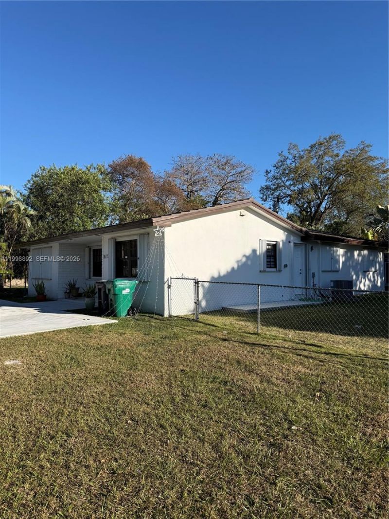 8772 SW 143rd St, Unit 8772, Palmetto Bay, FL 33176 Photo
