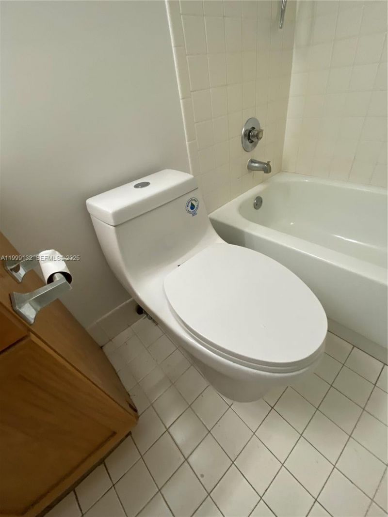 13255 SW 9th Ct, Unit 202G, Pembroke Pines, FL 33027 Photo