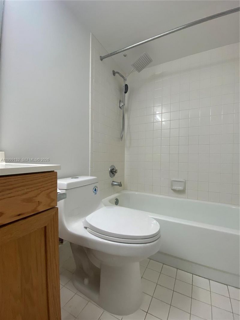 13255 SW 9th Ct, Unit 202G, Pembroke Pines, FL 33027 Photo