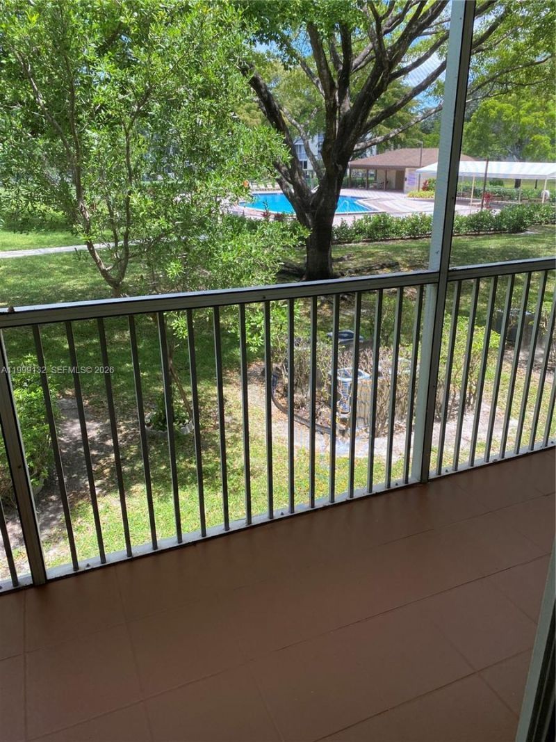 13255 SW 9th Ct, Unit 202G, Pembroke Pines, FL 33027 Photo