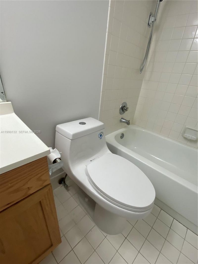 13255 SW 9th Ct, Unit 202G, Pembroke Pines, FL 33027 Photo