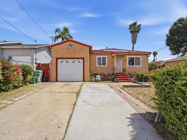 1451 S Harbison, San Diego, CA 92114