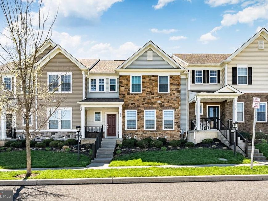 322 Stafford Court, Chester Springs, PA 19425 Main Photo