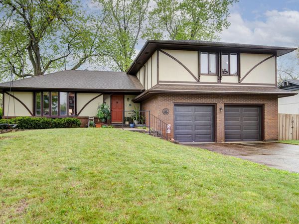 2150 E Raynell Street, Springfield, MO 65804