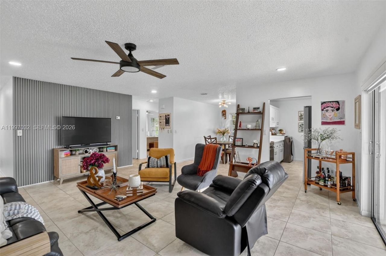 6924 Tiburon Cir, Unit 128, Boca Raton, FL 33433 Photo