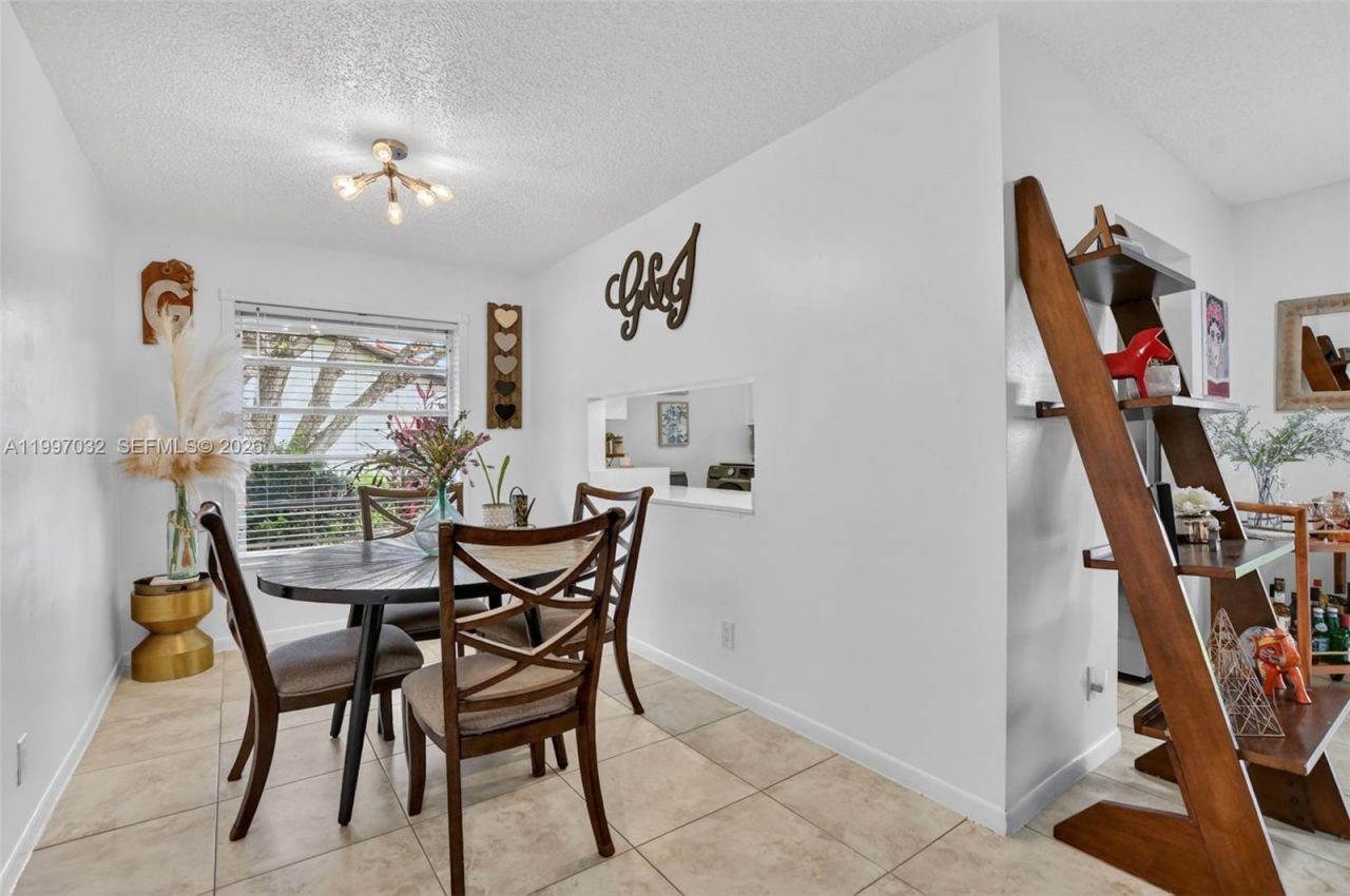 6924 Tiburon Cir, Unit 128, Boca Raton, FL 33433 Photo