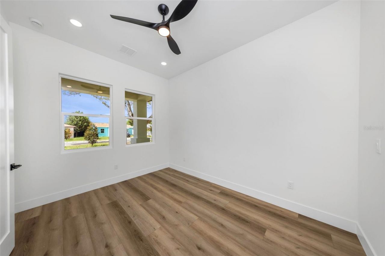 4468 57th Avenue N, Saint Petersburg, FL 33714 Photo