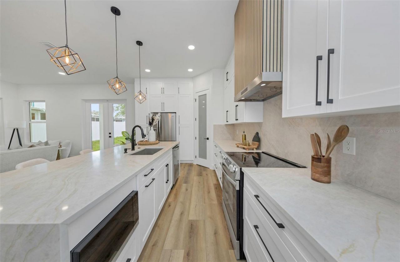 4468 57th Avenue N, Saint Petersburg, FL 33714 Photo