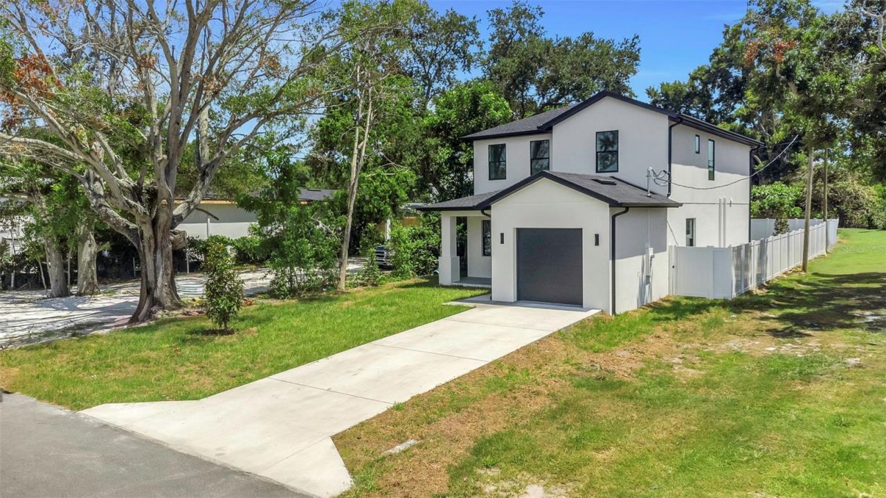 4468 57th Avenue N, Saint Petersburg, FL 33714 Photo