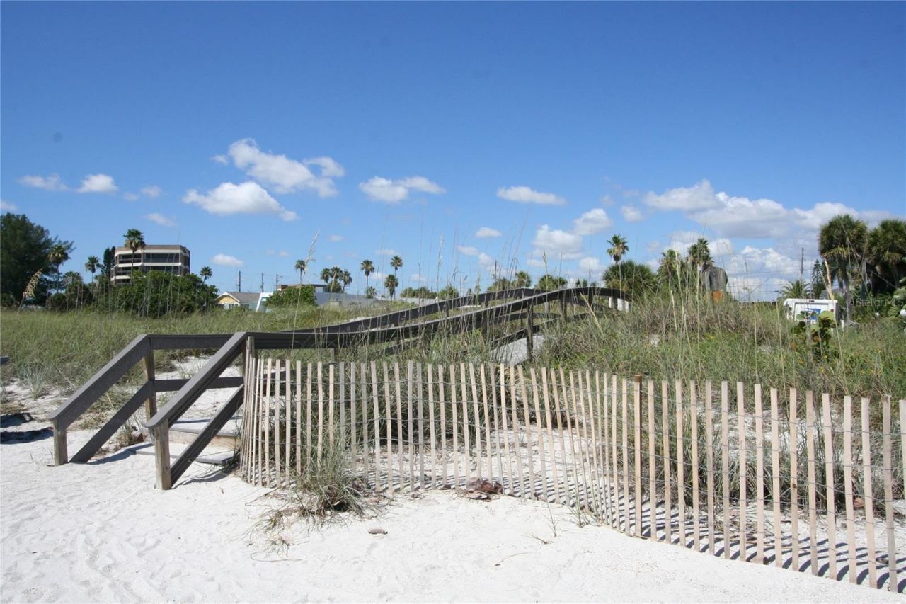 4468 57th Avenue N, Saint Petersburg, FL 33714 Photo