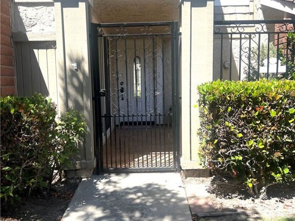 5052 Hampton Court, Westminster, CA 92683