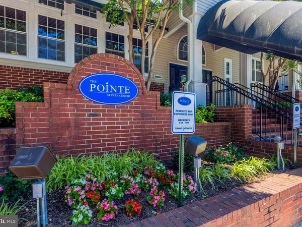 3308 WYNDHAM CIRCLE, Unit 122, ALEXANDRIA, VA 22302
