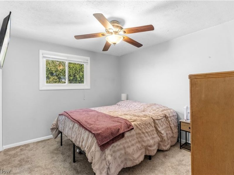 6911 Lantern Lane, Parma Heights, OH 44130 Photo 17