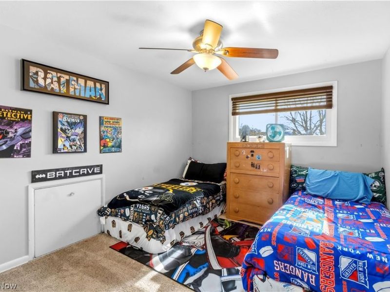 6911 Lantern Lane, Parma Heights, OH 44130 Photo 18