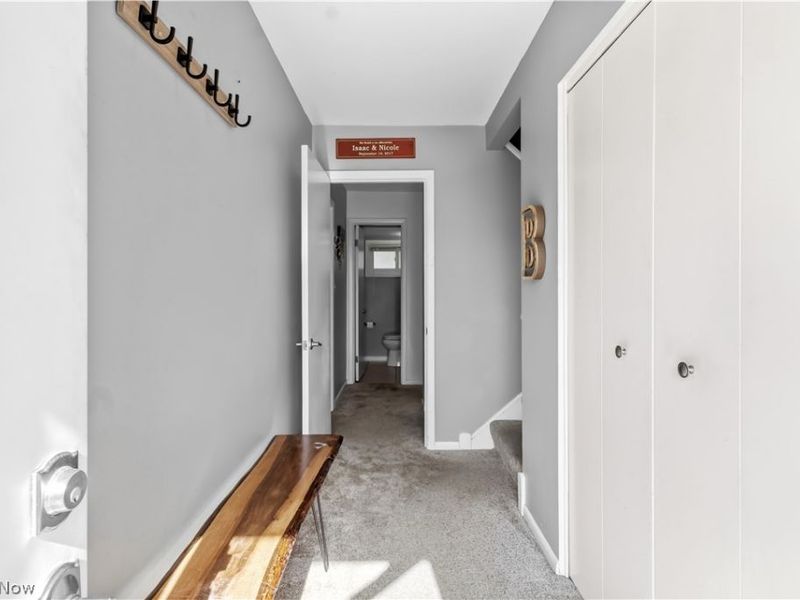 6911 Lantern Lane, Parma Heights, OH 44130 Photo 3