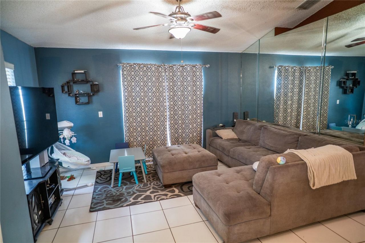 7389 Hollow Ridge Circle , Orlando, FL 32822 Photo