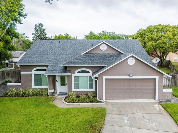 8809 HUNTING BOW COURT, ORLANDO, FL 32829