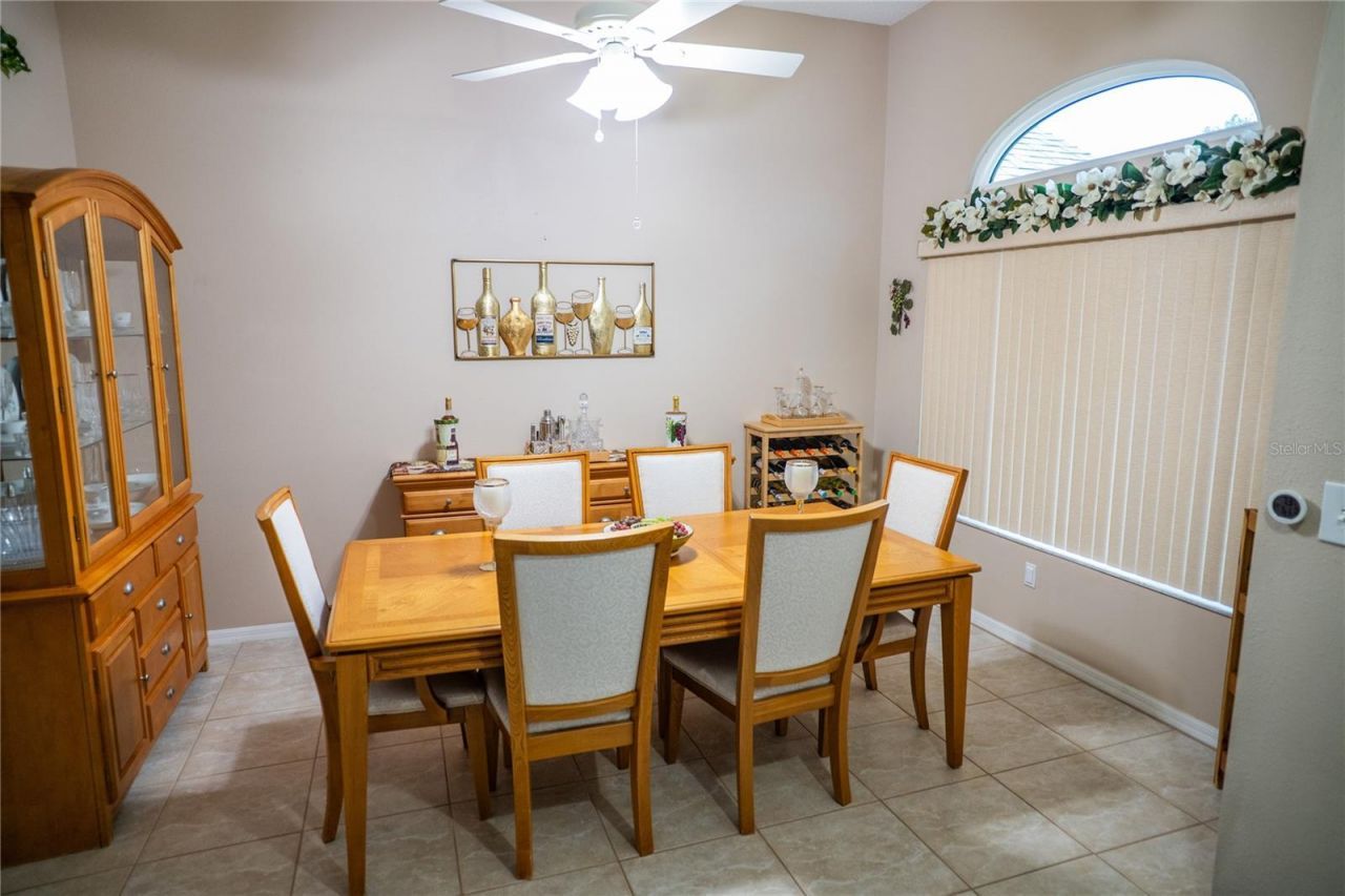 8809 Hunting Bow Court, Orlando, FL 32829 Photo