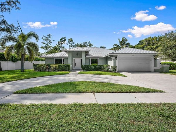 13724 Lilac Place, Wellington, FL 33414
