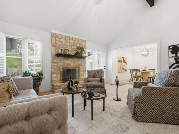 201 Towhee DR, Buda, TX 78610