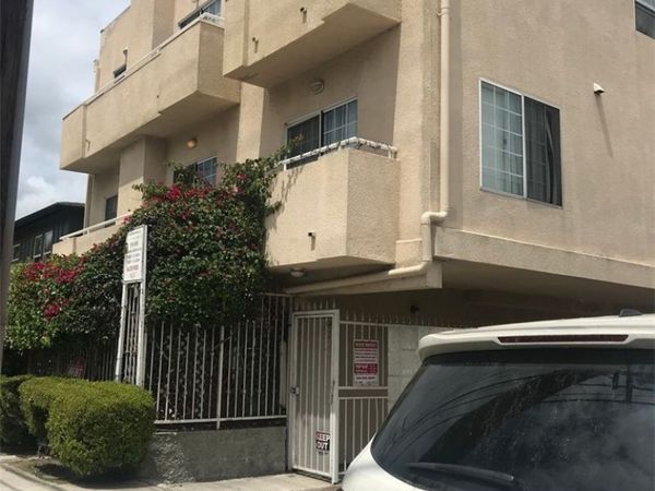 11035 Moorpark Street, Unit 202, North Hollywood, CA 91602
