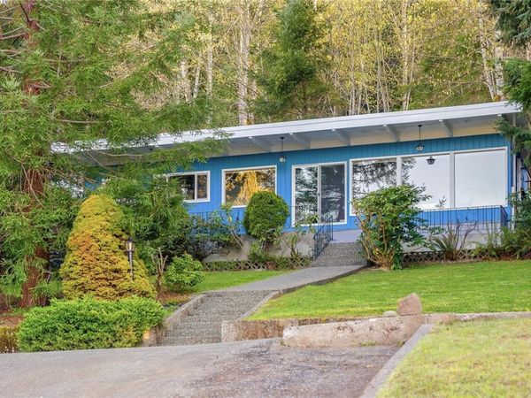 2994 Hillview Rd, Lantzville, BC V0R 2H0