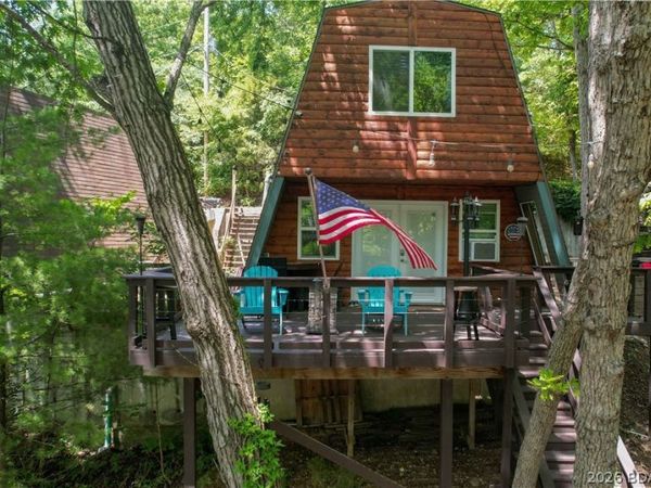 31035 Glenna Drive, Rocky Mount, MO 65072