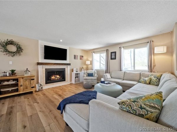 5304 Gamble Circle, Osage Beach, MO 65065