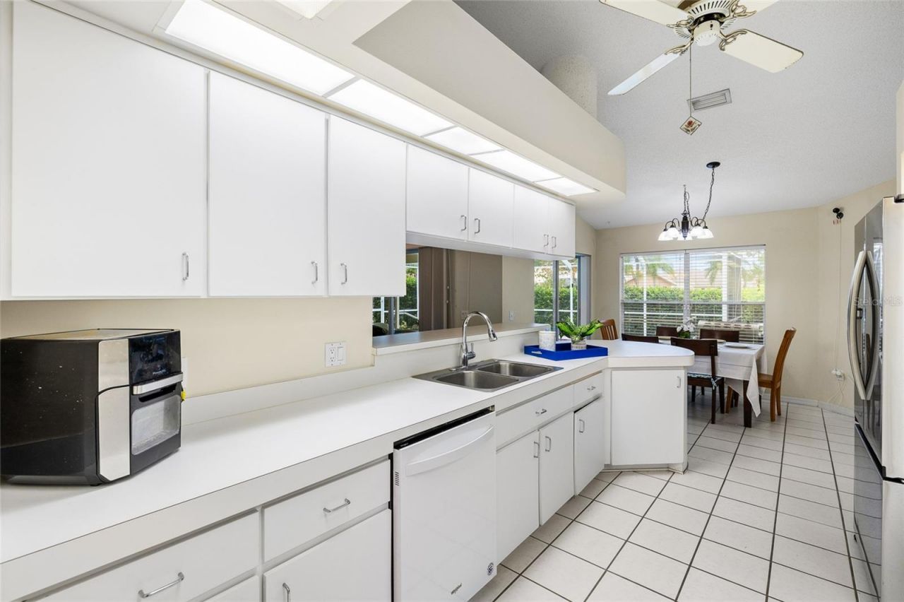 1442 Kinsmere Drive, Trinity, FL 34655 Photo