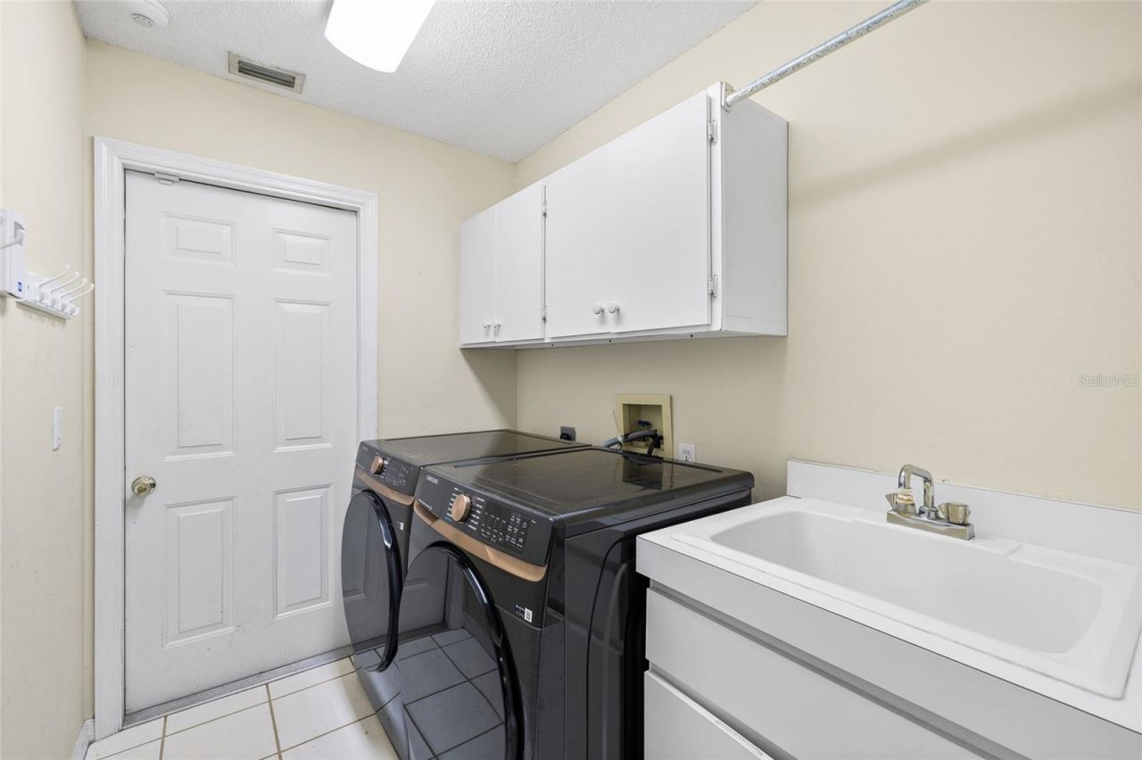 1442 Kinsmere Drive , Trinity, FL 34655 Photo